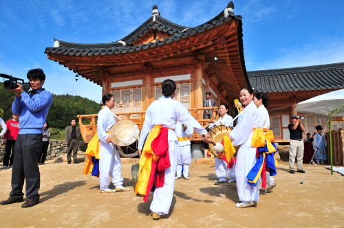 구름도 쉬어가는 진도 운림예술촌, 방송 촬영지 각광 이미지