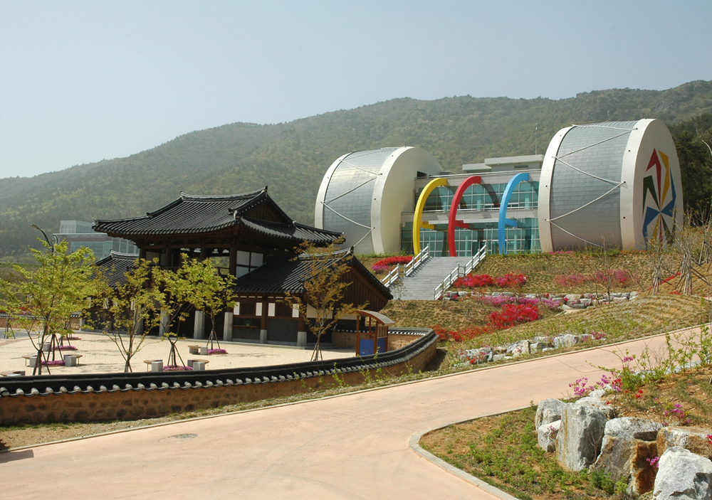 진도 아리랑 마을 관광지 오는 16일 개장 이미지