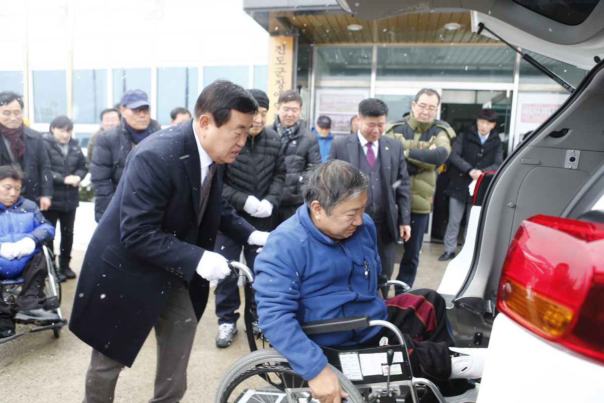 진도군 장애인 콜택시 운영 ‘시작’ 이미지