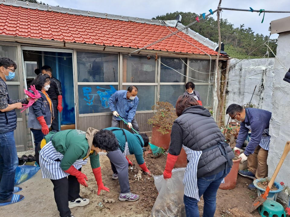 진도군 조도면, 독거노인가구 주거환경 개선 봉사 이미지